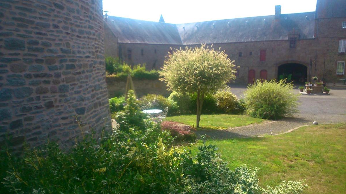 Gite Le Grand Manoir - Housity