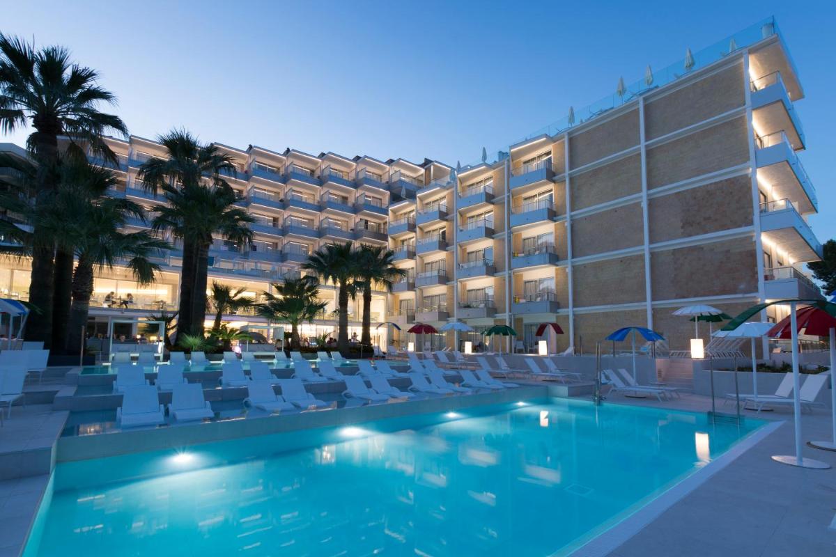 Piscina en o cerca de Reverence Mare Hotel - Adults Only