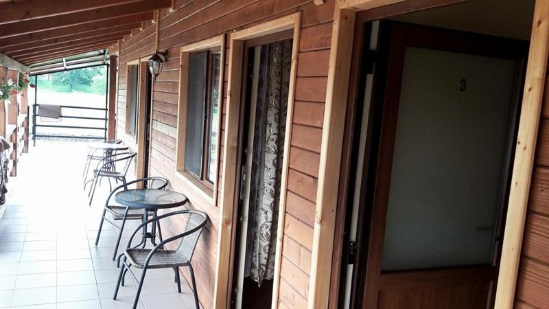 Pensiune Restaurant la Pogace - Housity