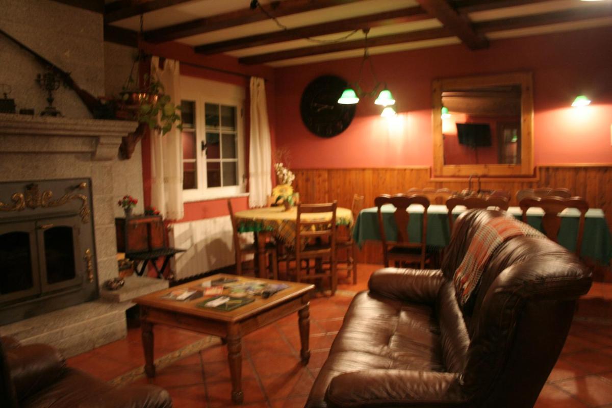 La Casona de Collado - Housity