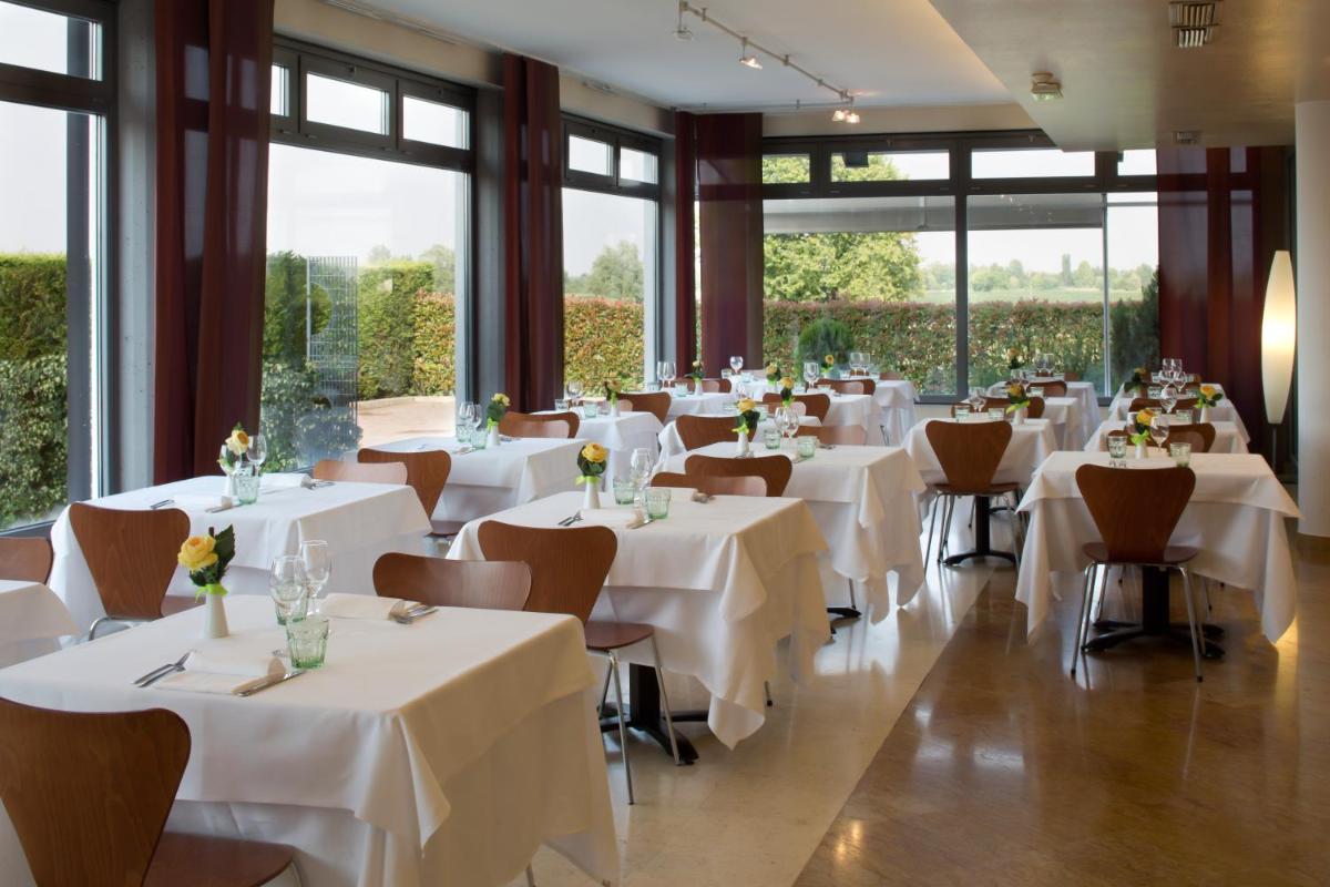 Hotel Montemezzi - Housity