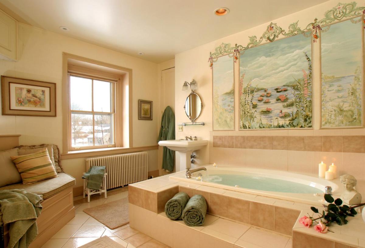 Woolverton Inn - Housity