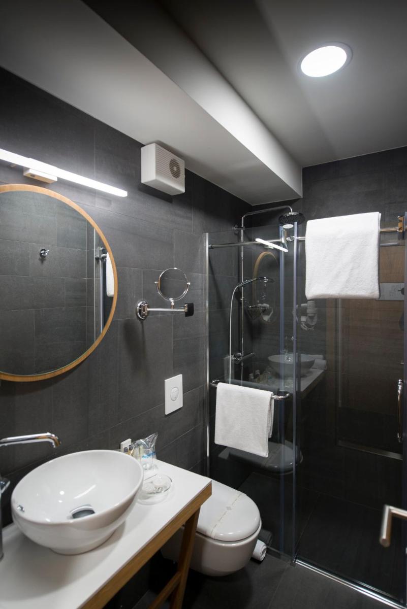 Hotel Sana - Hizvo