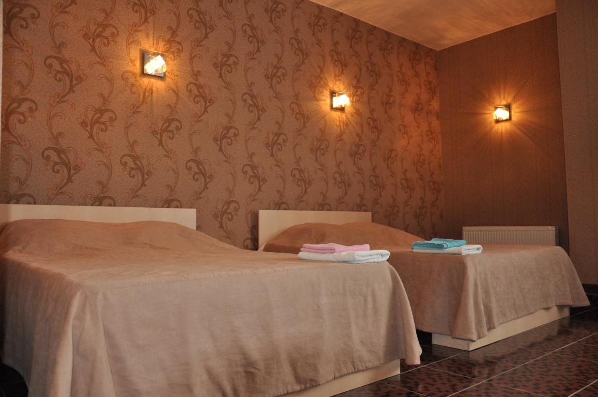 Hotel Zalesnyy - Housity