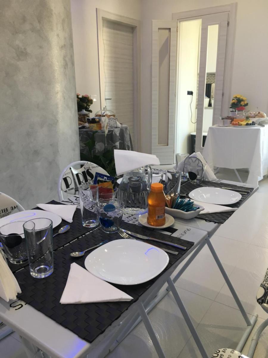 B&B Vittorio Emanuele - Housity