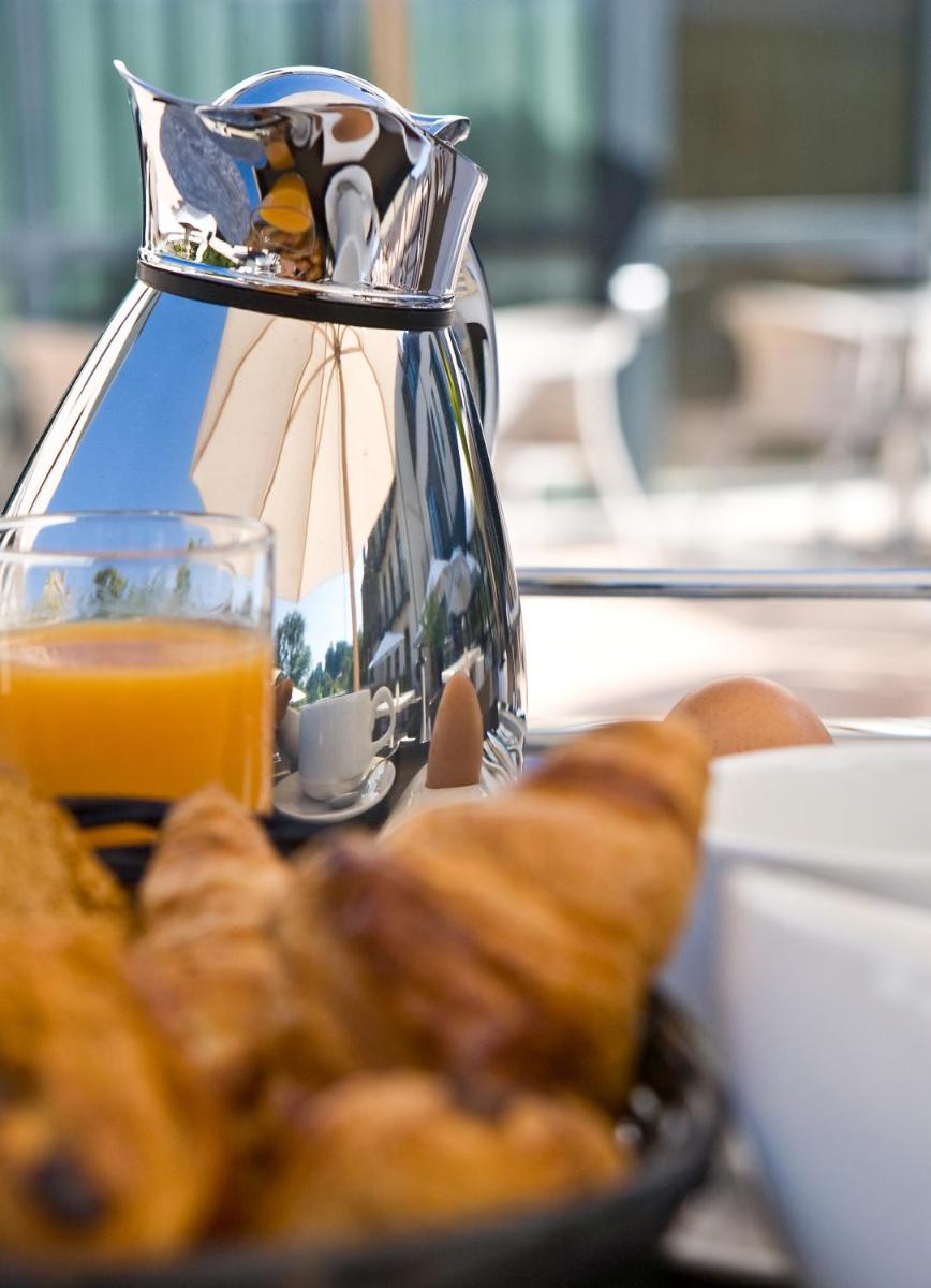 Nourriture dans l'hôtel ou à proximité