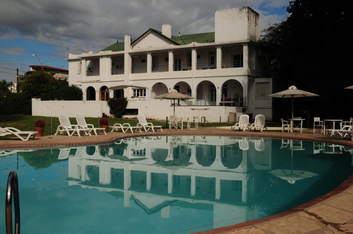 Hostal de la Costa - Housity