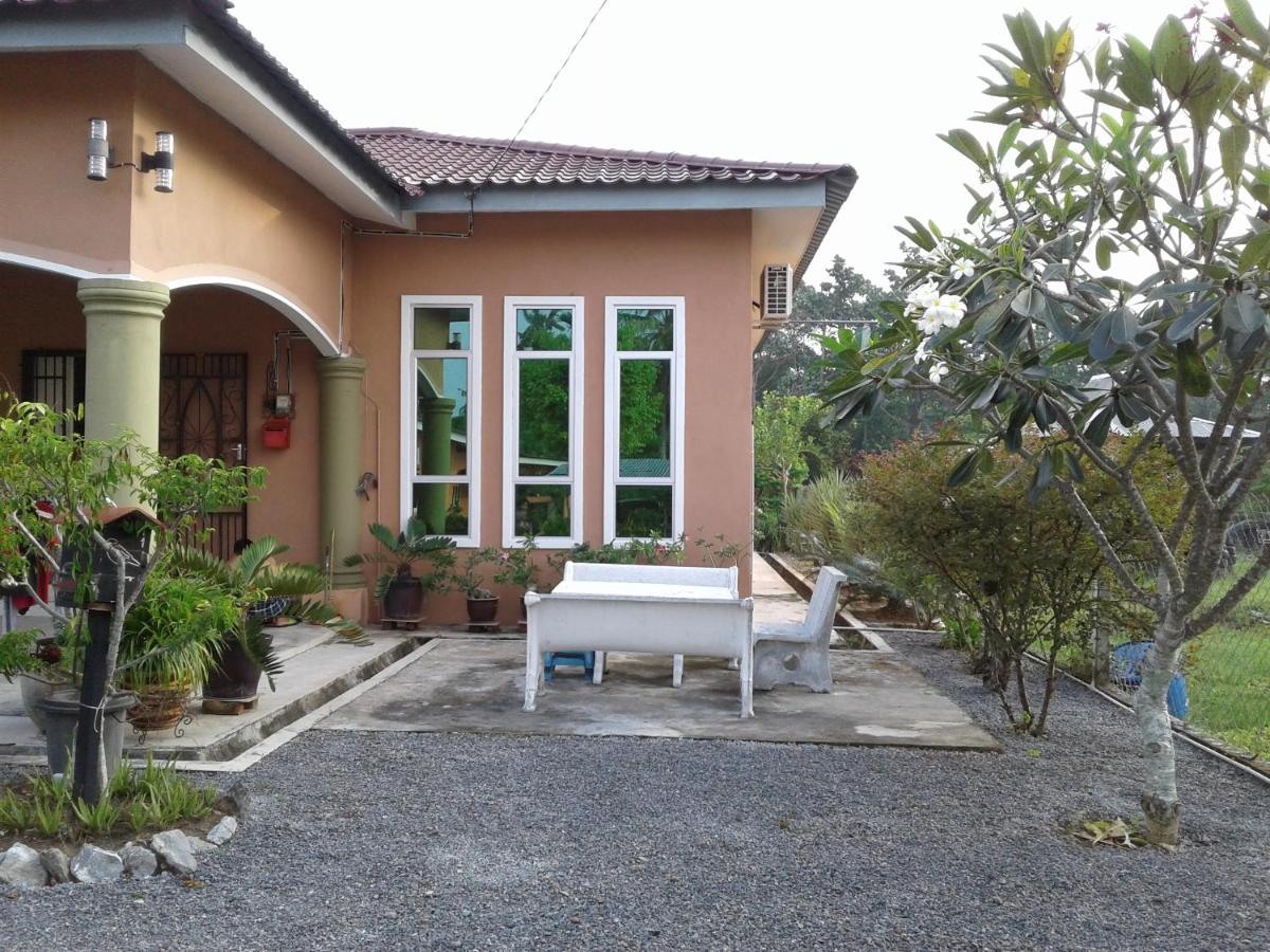 Homestay Seri Nipah Perlis - Housity