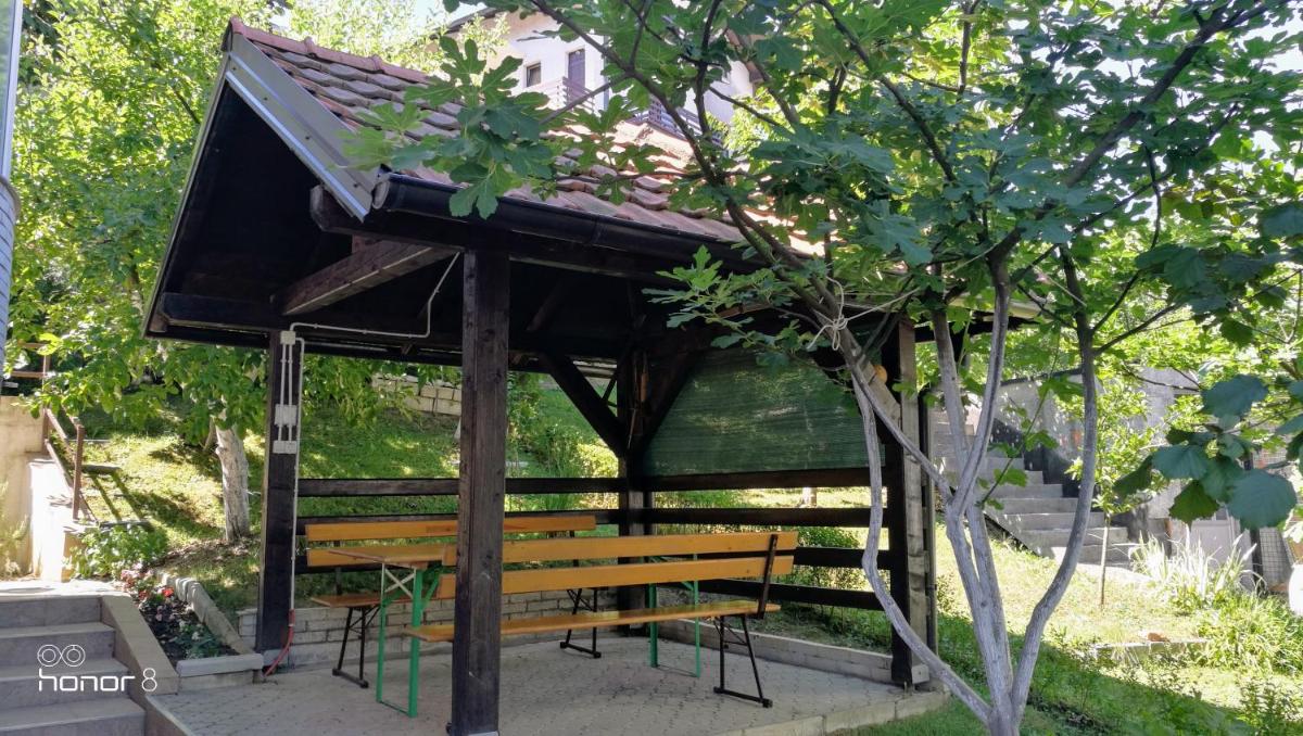 Apartment Mirjana - Housity