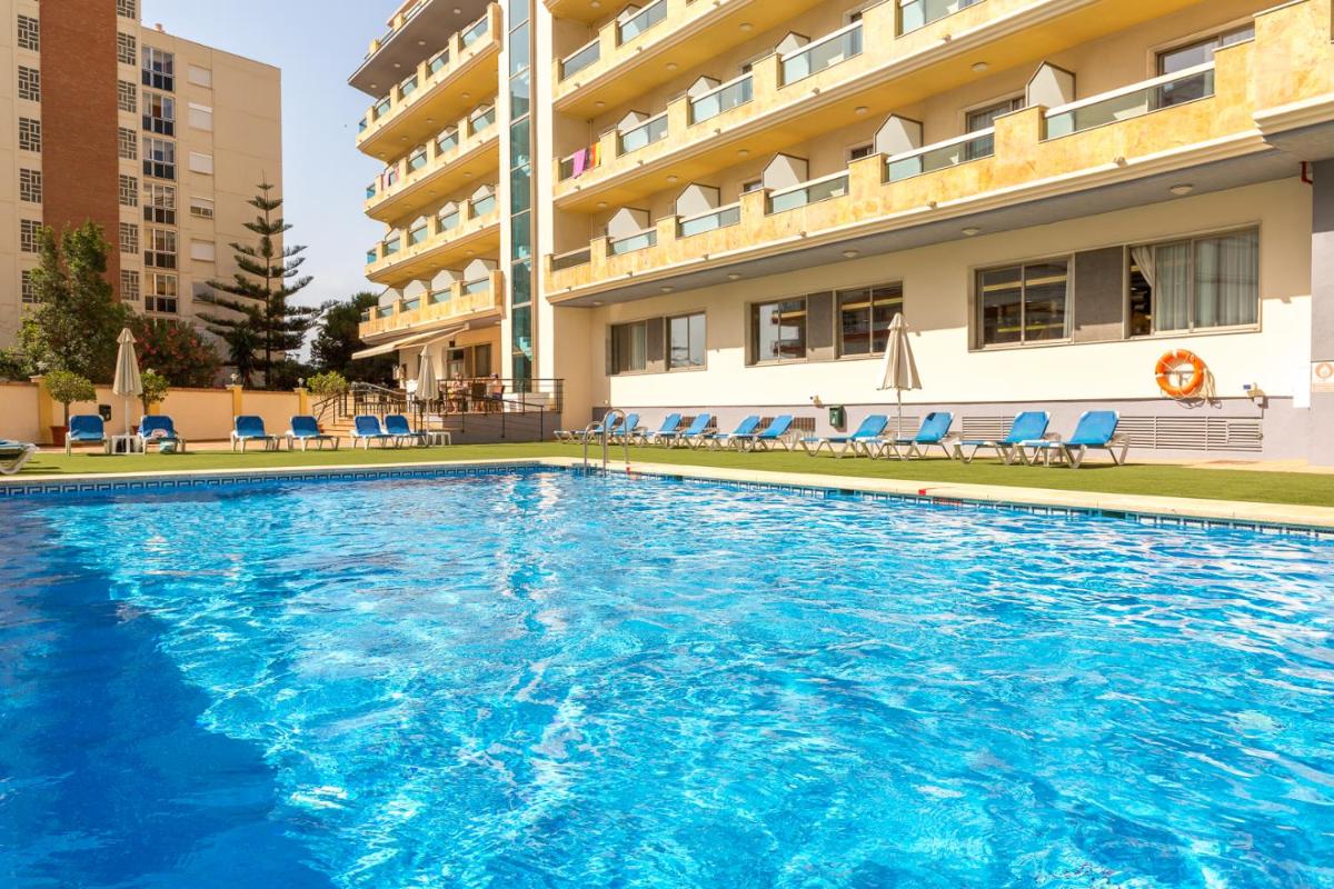 Piscina en o cerca de BQ Andalucia Beach Hotel