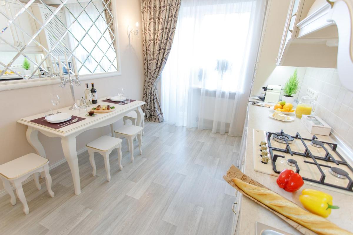 Royal Suite Apartment with Jacuzzi - Housity