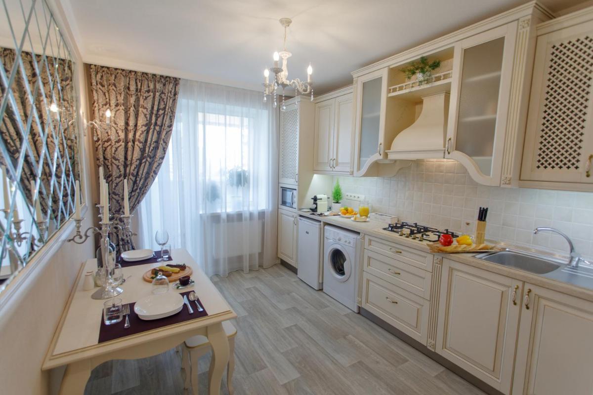 Royal Suite Apartment with Jacuzzi - Housity