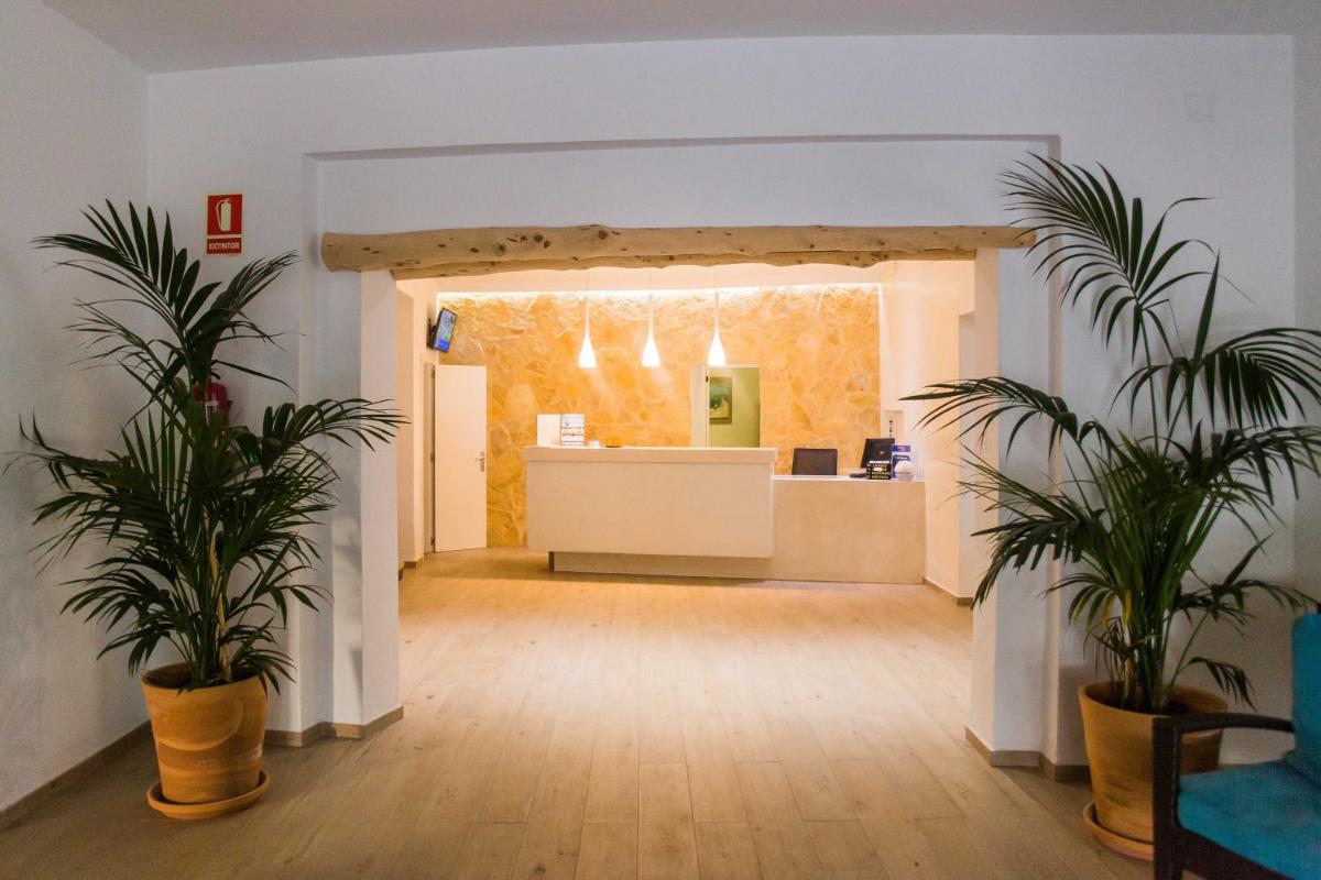 Hotel Tagomago - Housity