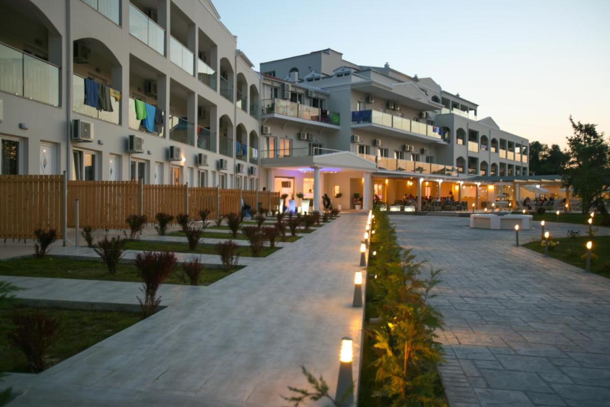 Saint George Palace - Housity
