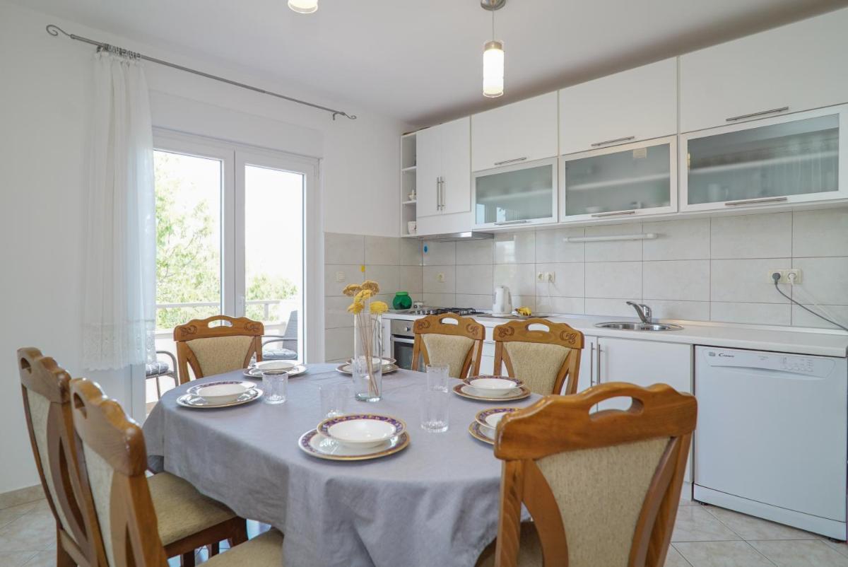 Holiday house between the sea and lakes - Housity