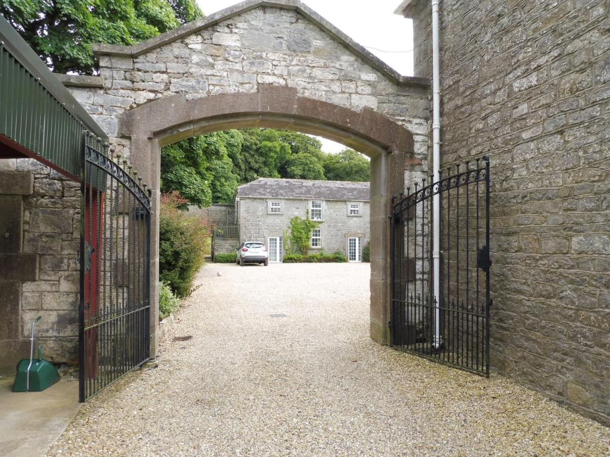 Ross House Equestrian Holidays - Housity