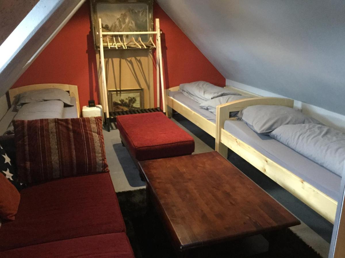 Messe Apartment & Rooms Hänigsen - Housity