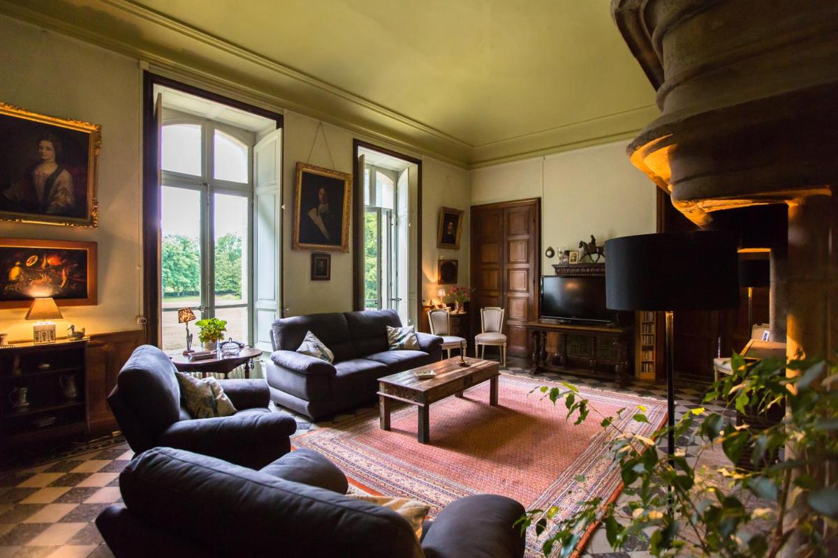 Chateau de Bournet - Housity