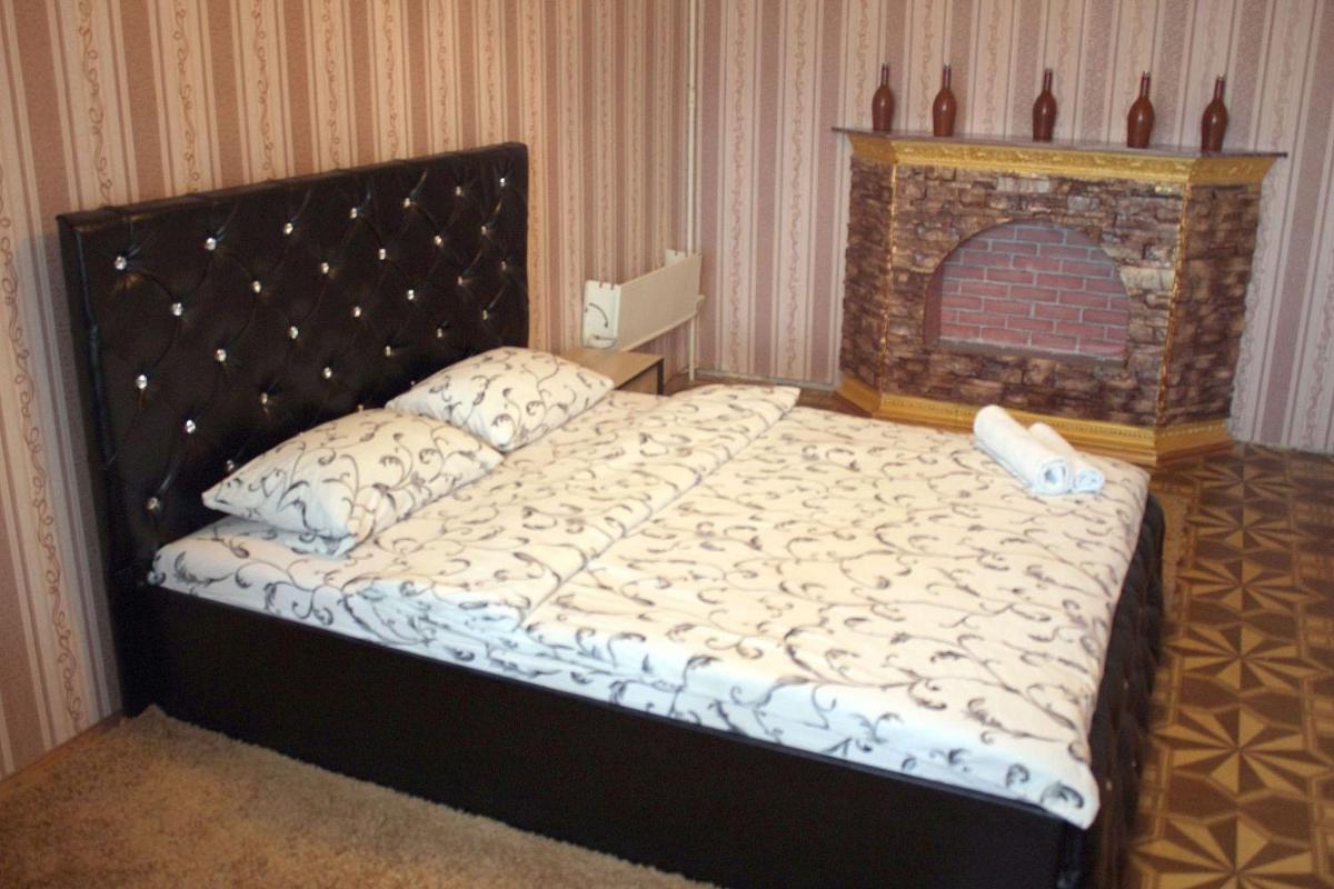 Apartment on Fastivs'ka 2 - Housity