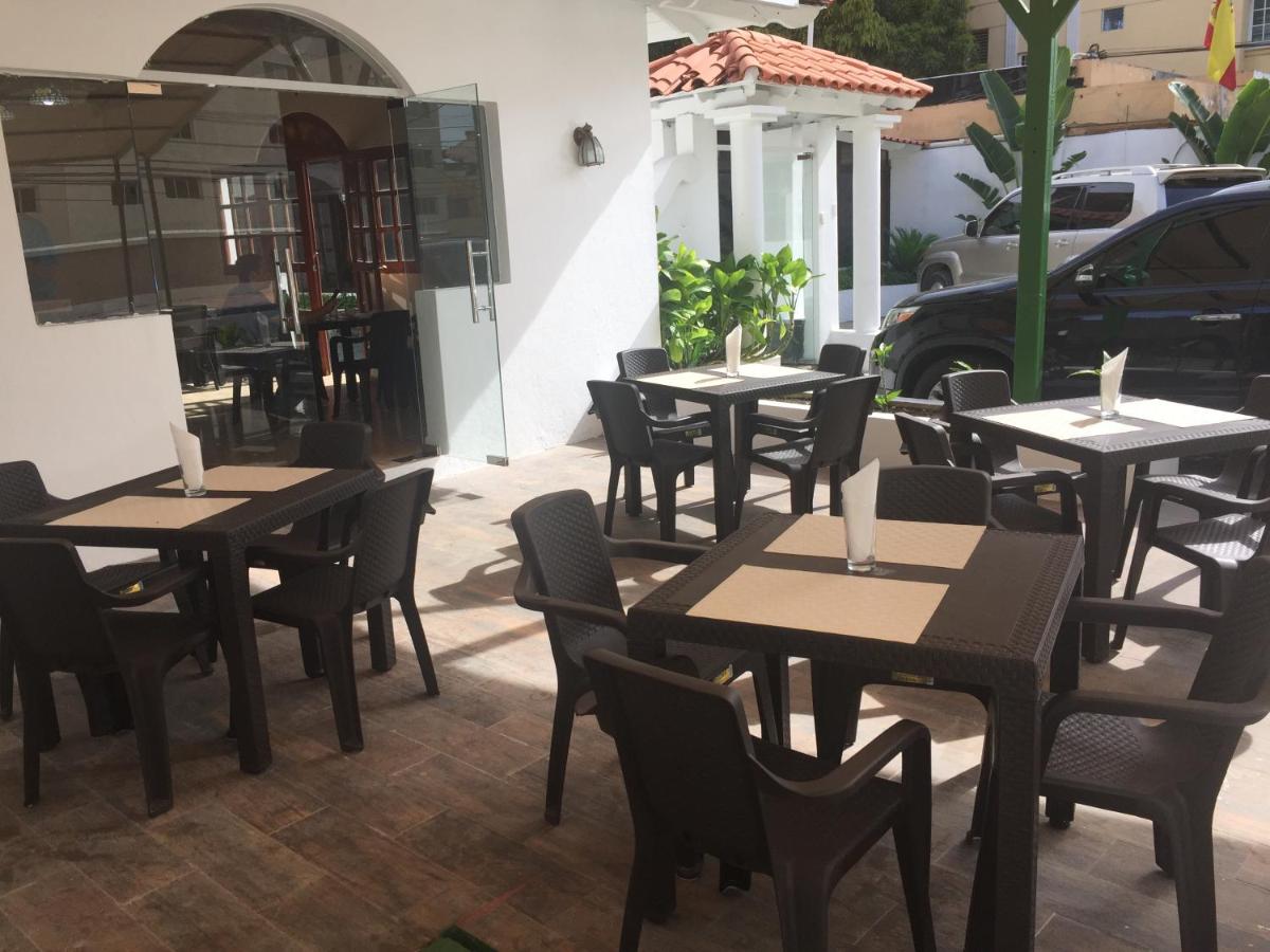 Hotel Santander SD - Housity