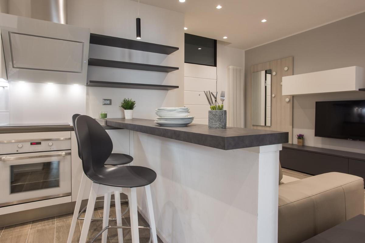 C-Apartments - Housity