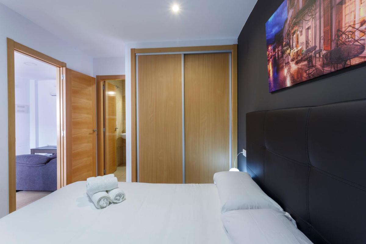 Apartamentos Santa Barbara - Housity