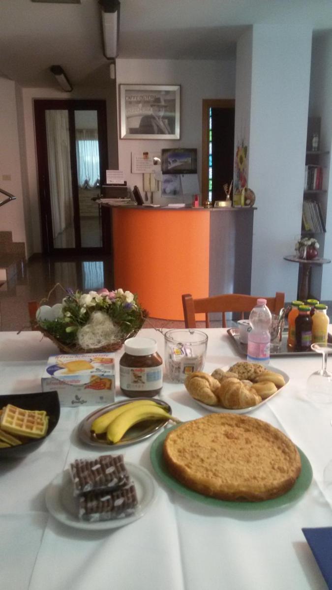 Hotel Leon D'Oro - Housity