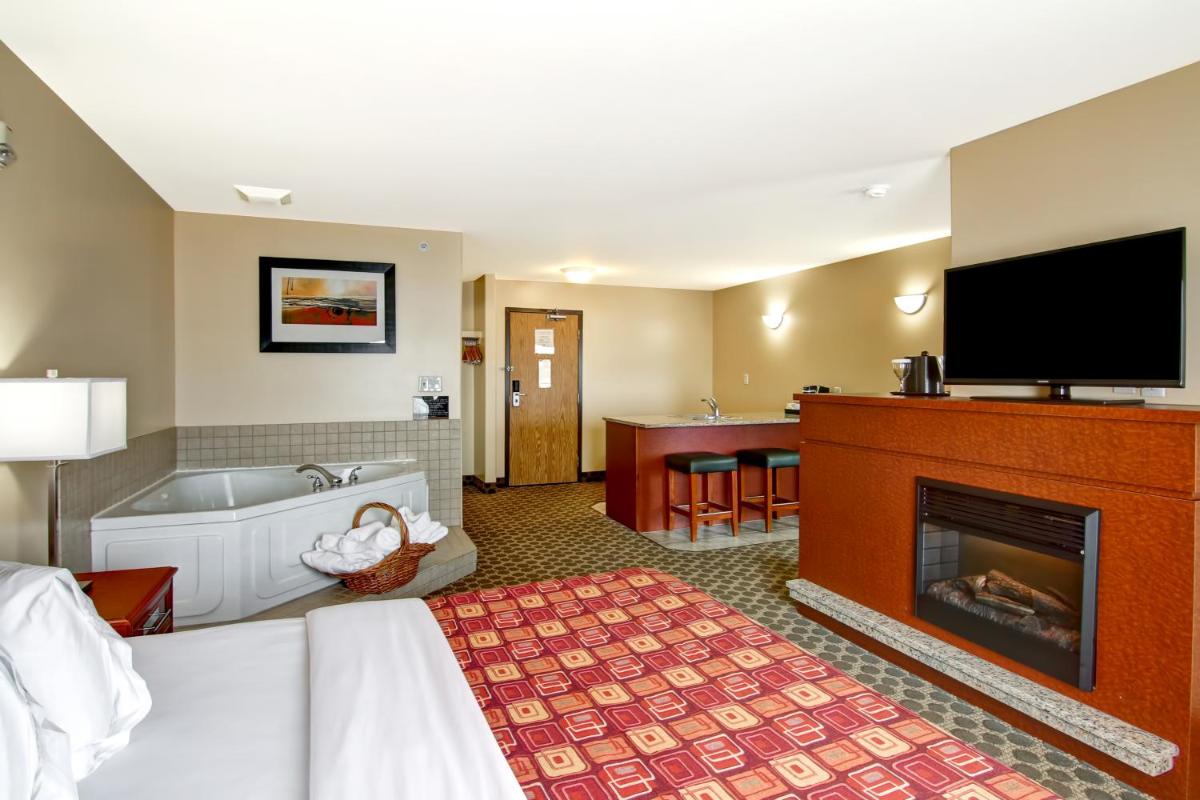 Canalta Rocky Mountain House - Housity