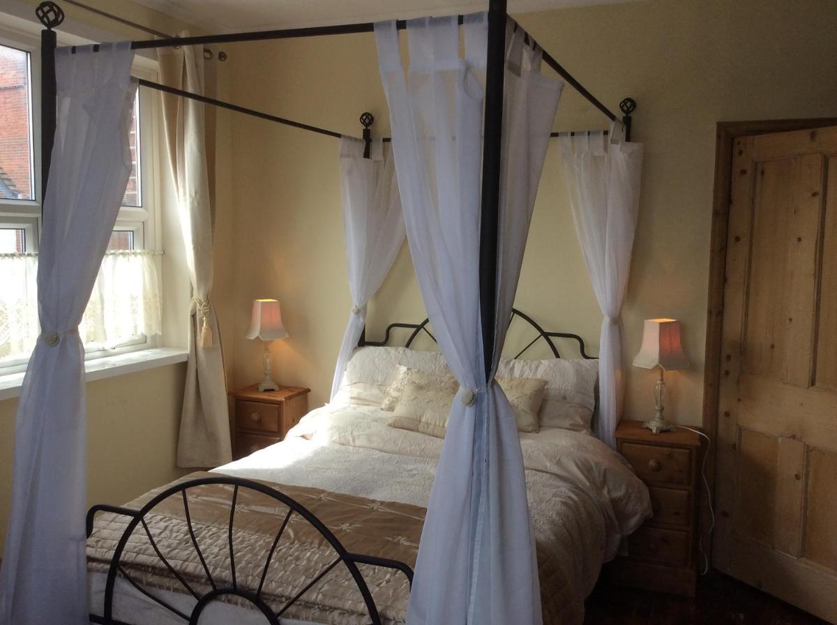 Dolittle Cottage - Housity