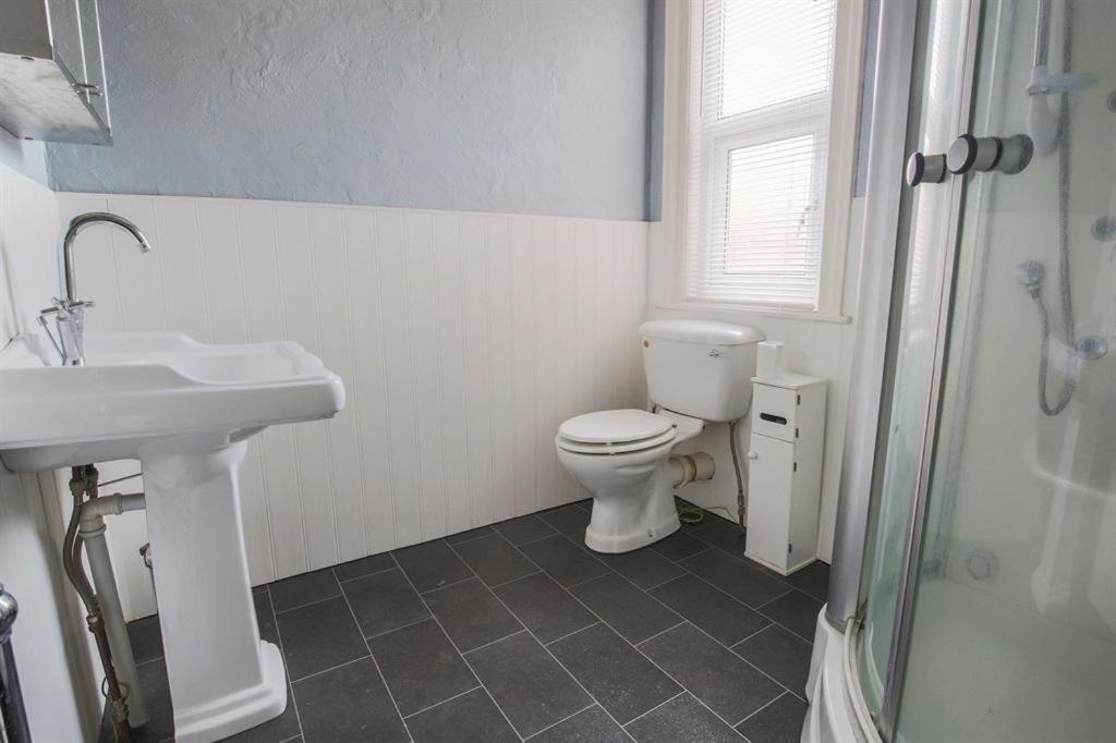 Dolittle Cottage - Housity