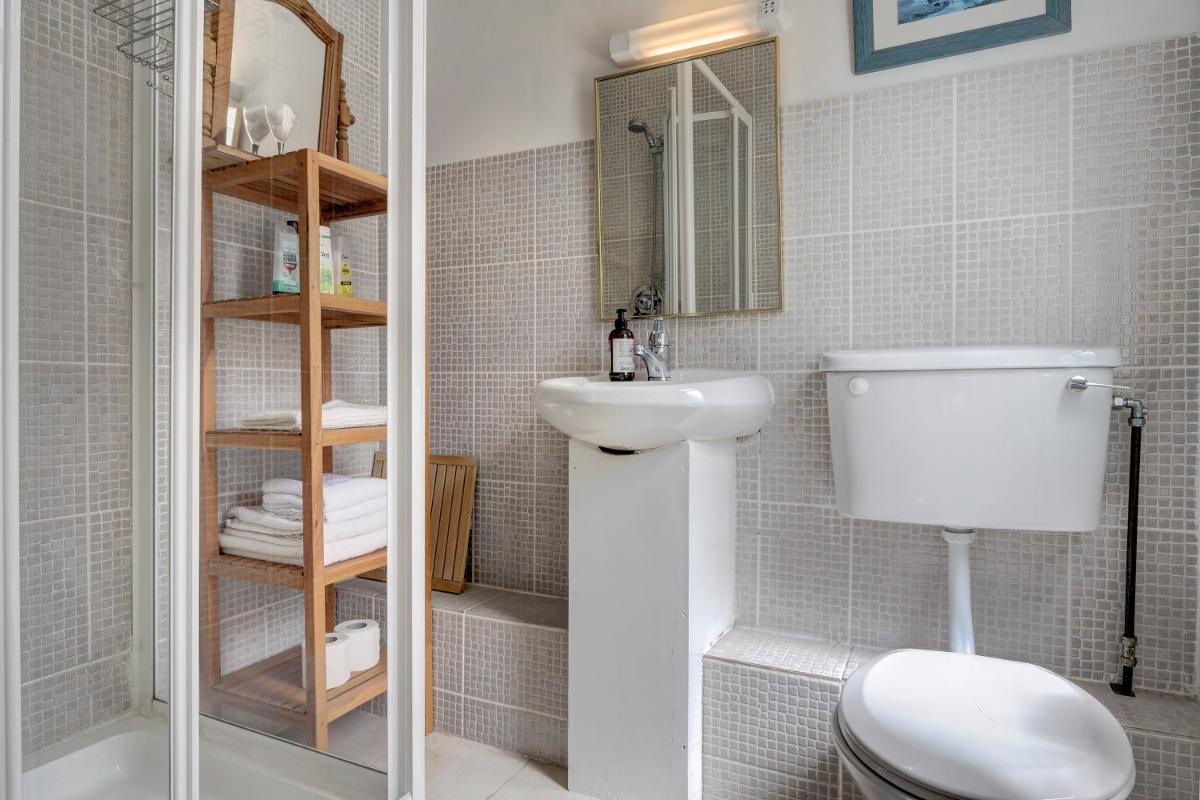 St. Aiden's Guesthouse - Housity