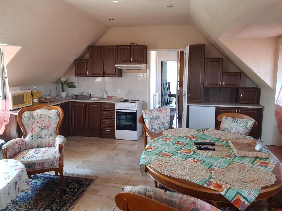 Villa Apartment - Housity