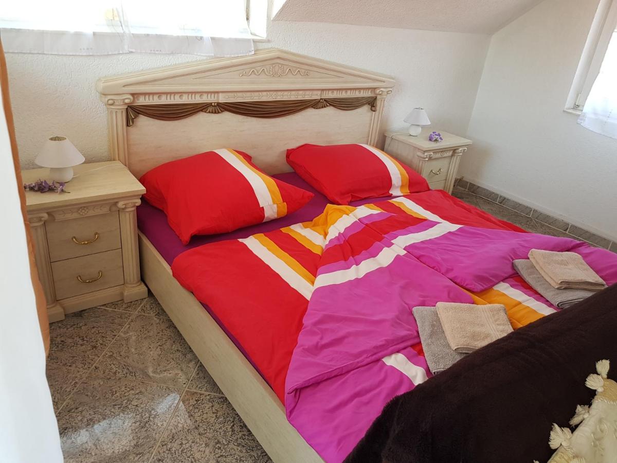 Villa Apartment - Housity