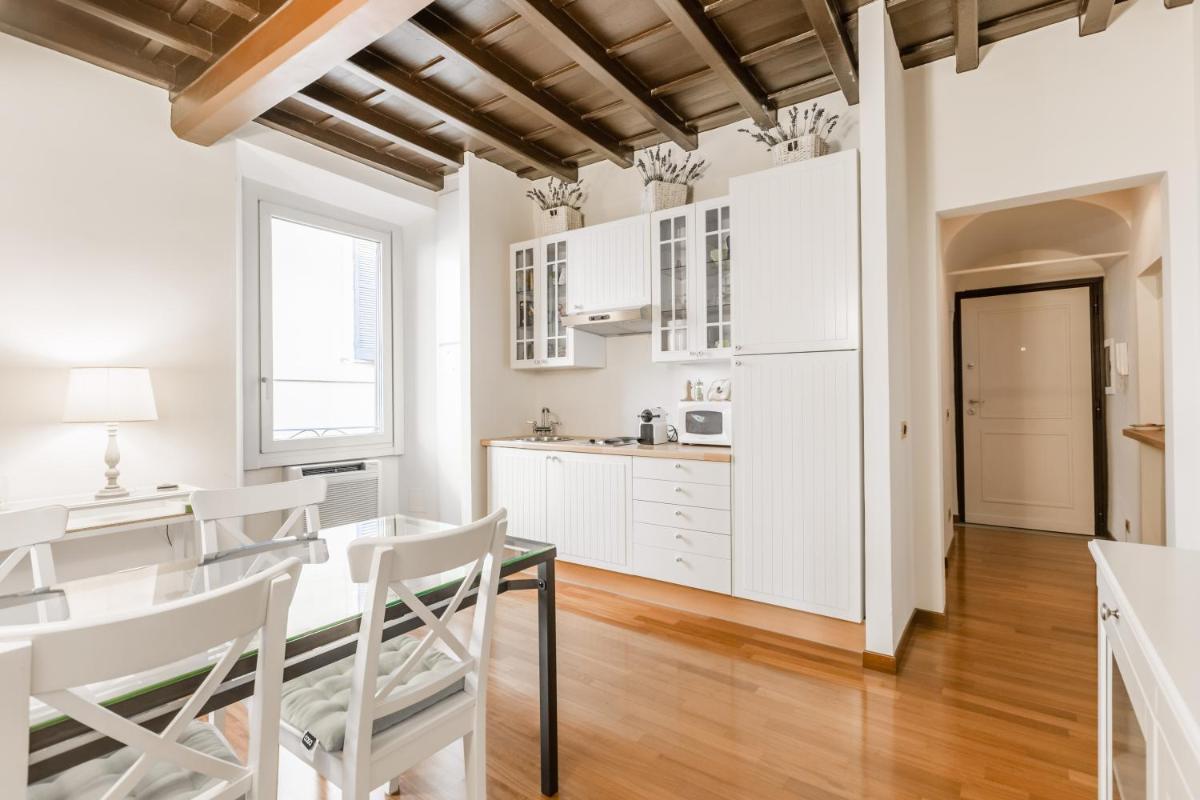 Navona Bernini Lodge - Housity