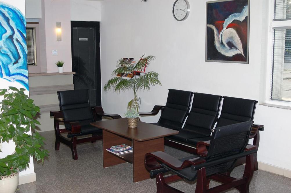 Suitetrails - Millennia Rooms Ruse
