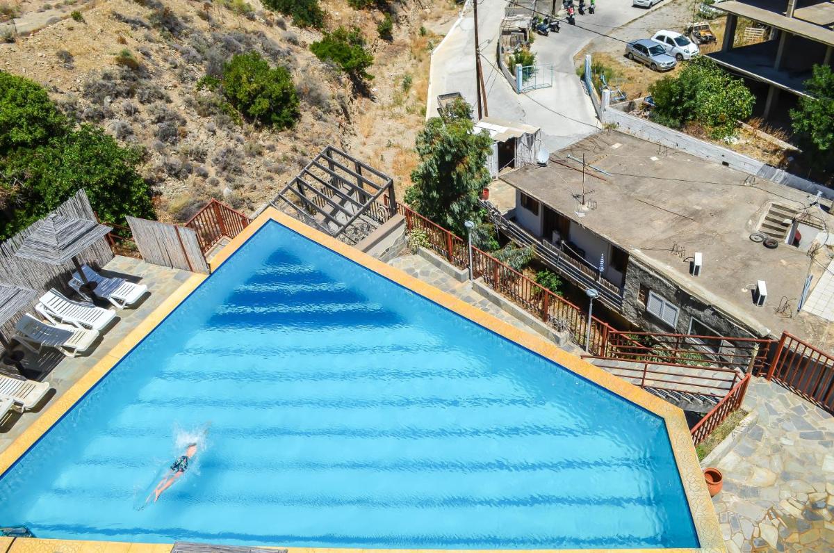 Sunlight Hotel - Housity