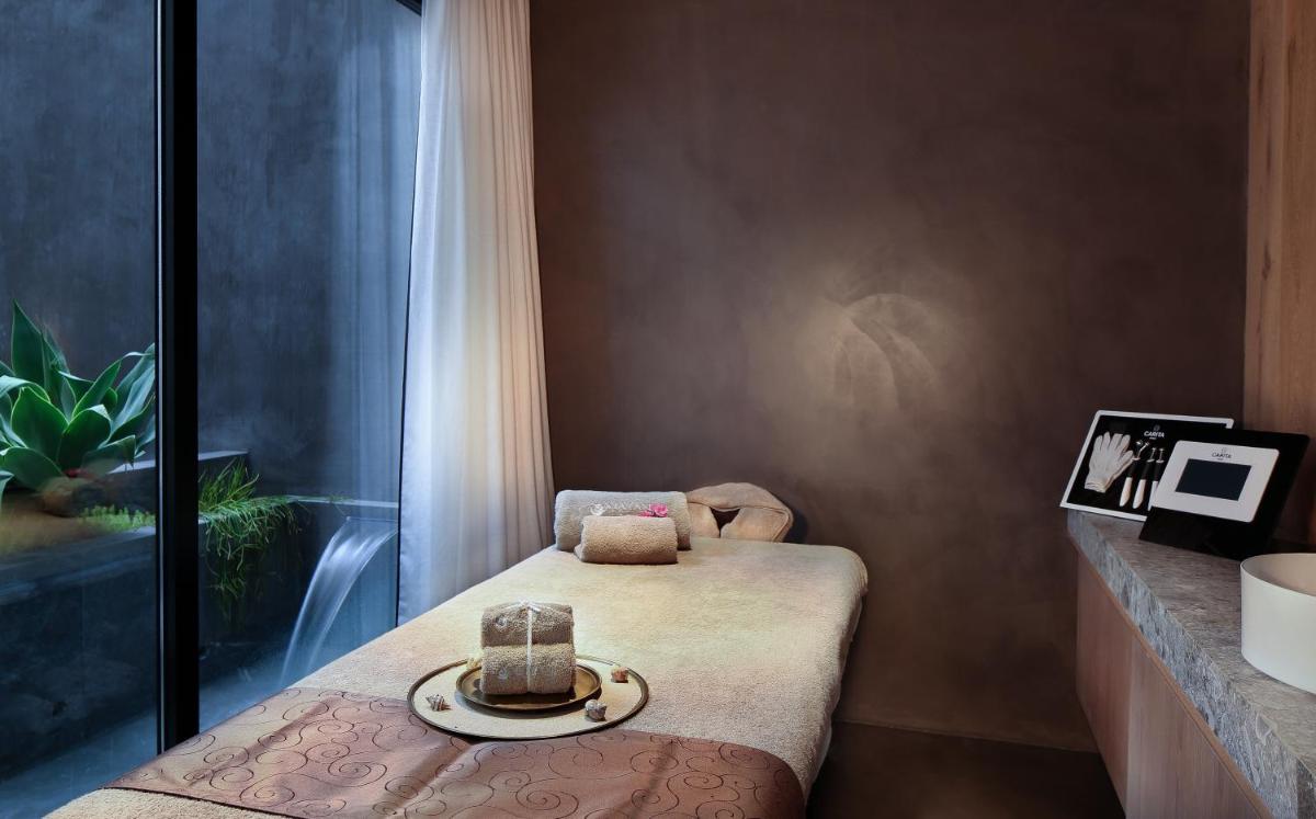 Spa o instalaciones de bienestar en Claris Hotel & Spa GL, a Small Luxury Hotel of the World
