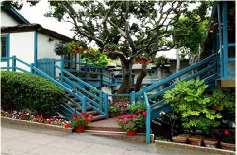 Normandy Inn - Housity
