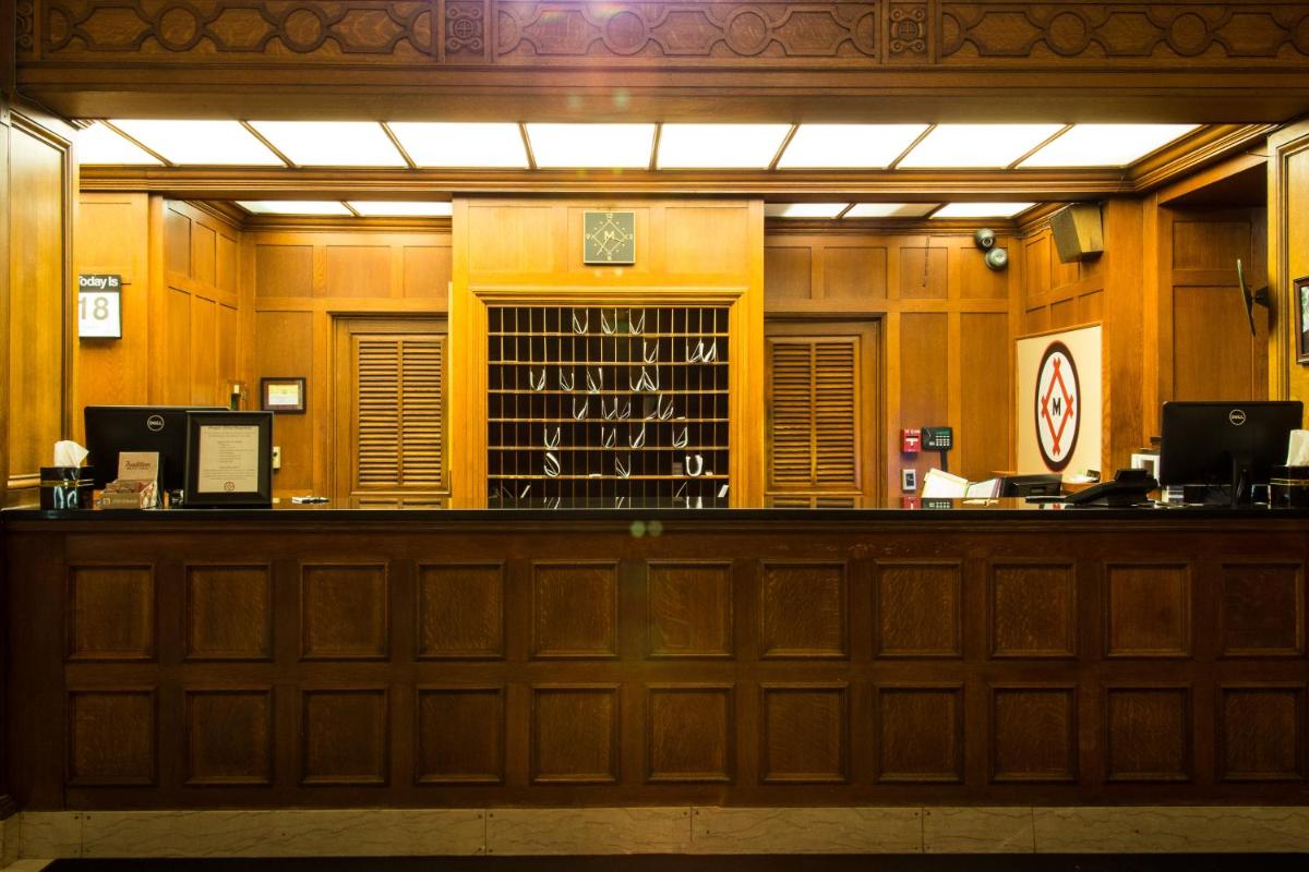 Missouri Athletic Club - Housity