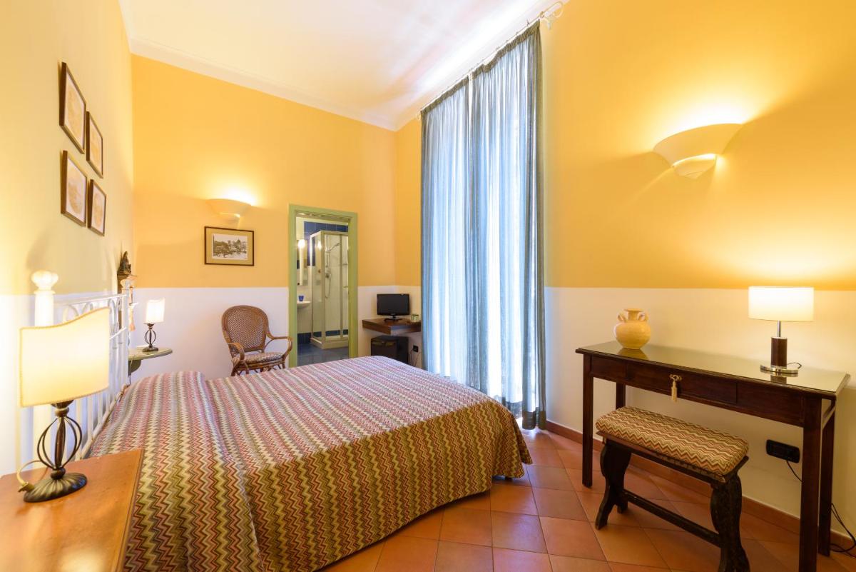 Hotel Mergellina - Housity