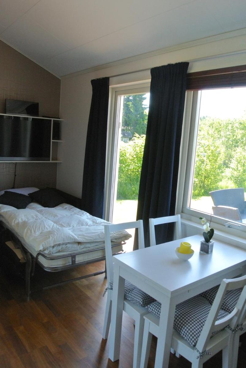 Room by Water - Housity