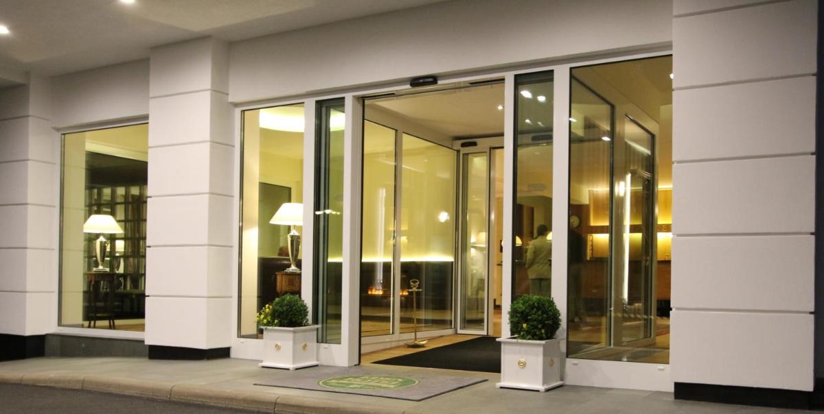 Eden-Hotel - Housity
