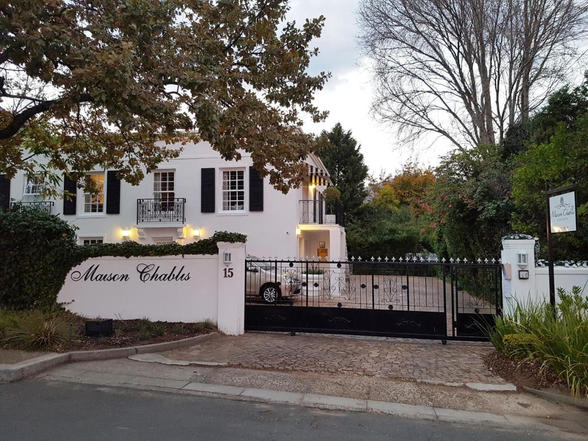 Maison Chablis Guest House - Housity