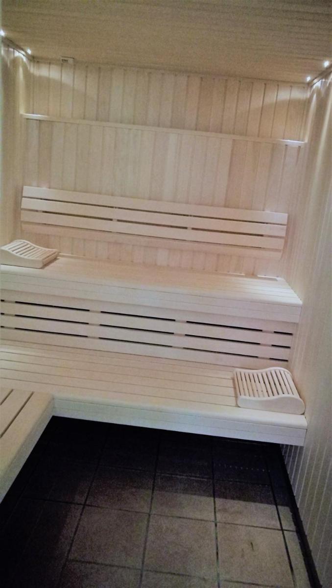 Photo de la galerie de l'établissement Le Bois Dormant-Hôtel Restaurant & Spa Logis Hôtel, à Champagnole