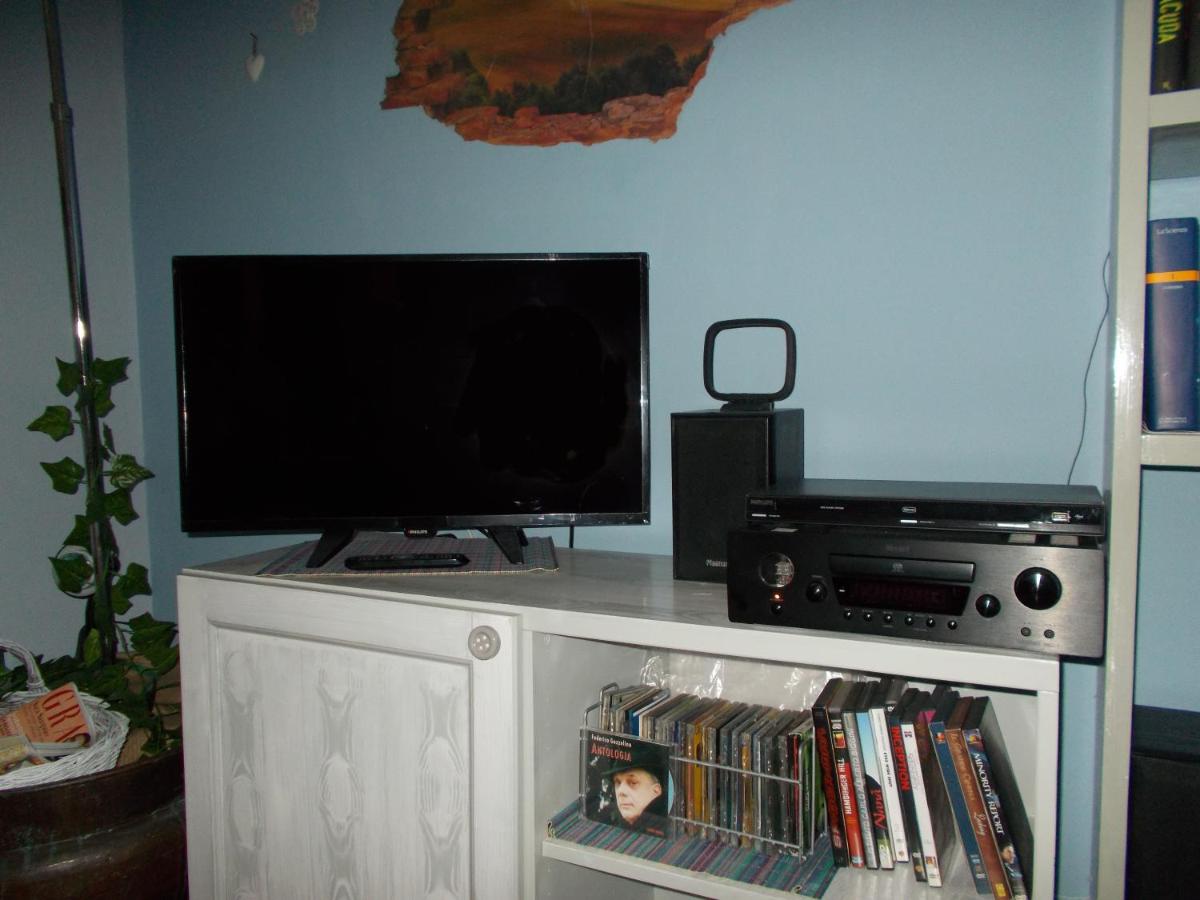 “La Loggia” Apartment - Housity