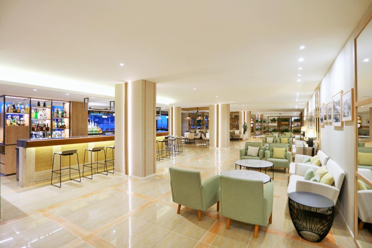 Zona de estar de Iberostar Selection Jardín del Sol Suites - Adults Only
