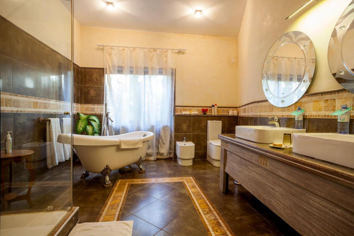 The Maji Beach Boutique Hotel -Adults Only - Housity