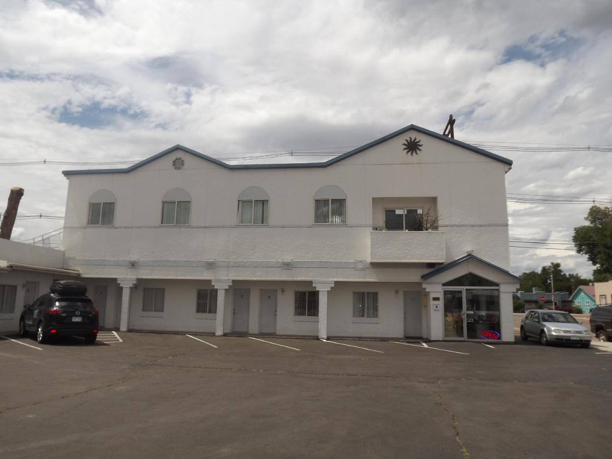 Colorado Inn Motel - Housity