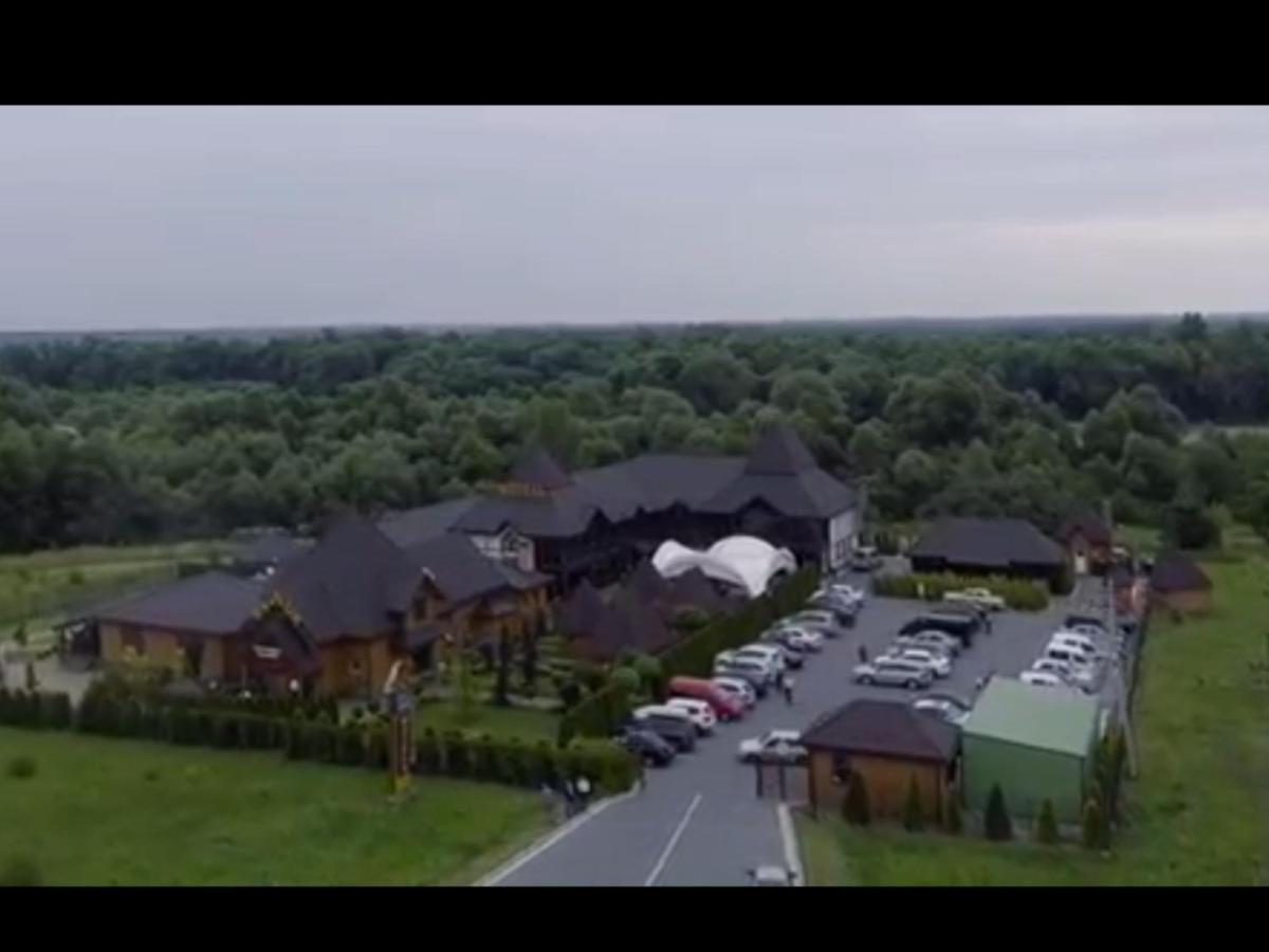 Hotel Vulyk - Housity