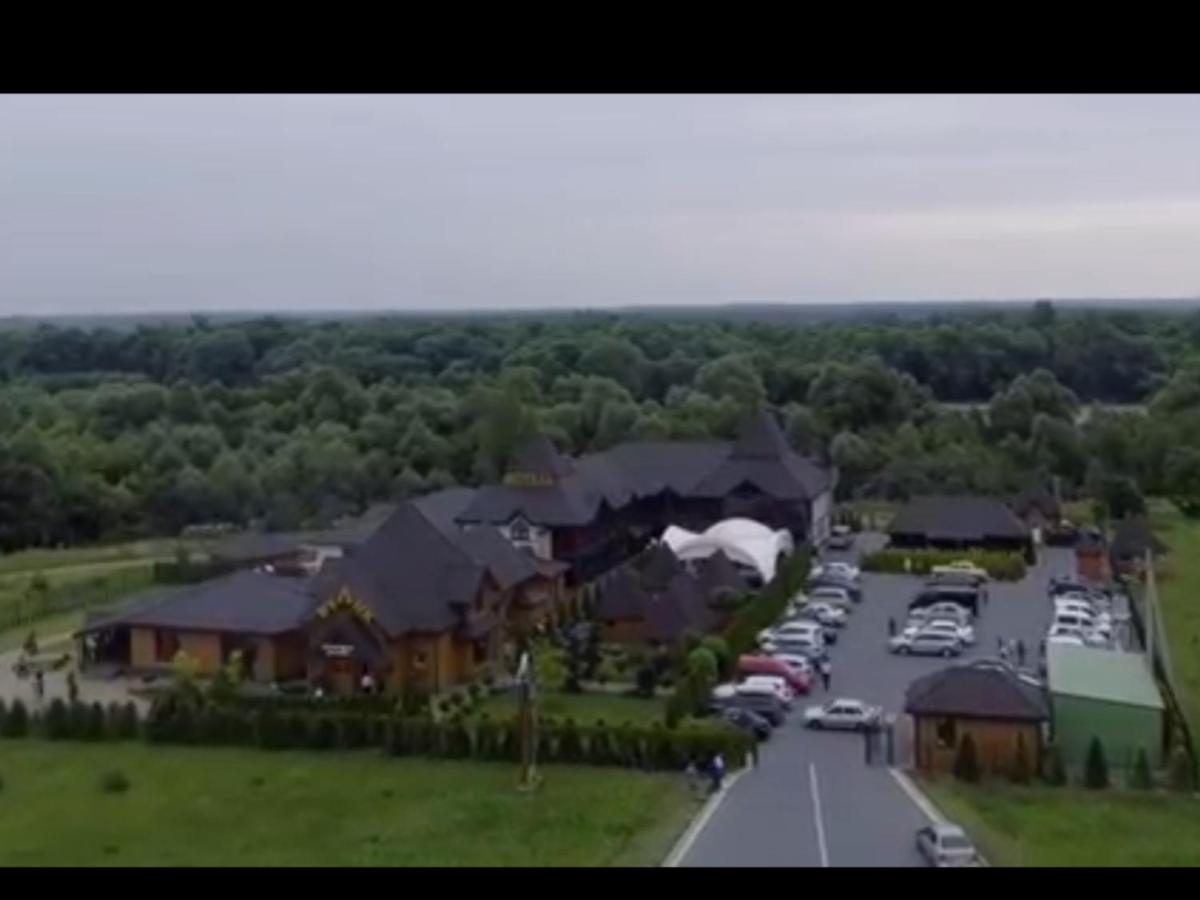 Hotel Vulyk - Housity